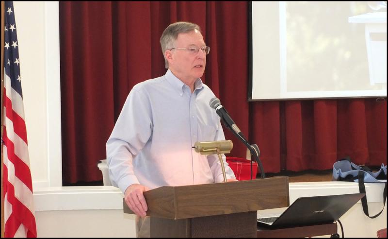 Jeff Nims speaks before the Camden Garden Club about bluebirds. (Photos by Chris Wolf)