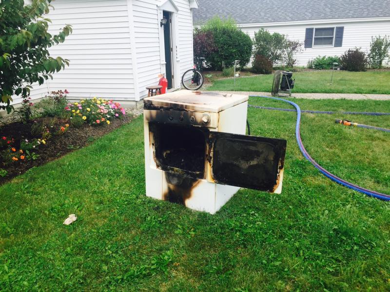 The dryer was the source of a 9:45 a.m. fire in Rockport this morning, Aug. 26. (Photo by Lynda Clancy)