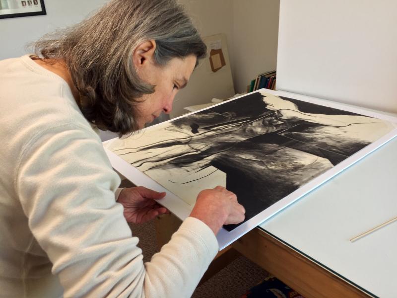 Terry Marsh at work. SUZI THAYER/Boothbay Register