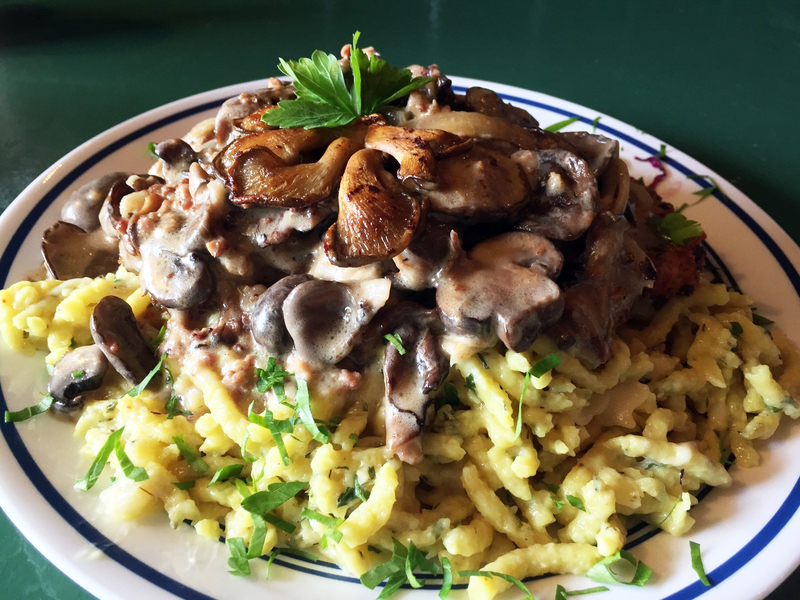 Jagerschnitzel, with six to eight types of wild mushrooms, at Morse’s Sauerkraut. SUZI THAYER/Boothbay Register