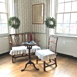 General Henry and Lucy Knox’s bedroom. (Photo by Mary Kay Felton)