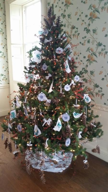 The holiday tree in the museum’s dining room. (Photo by Sarah Shepherd)