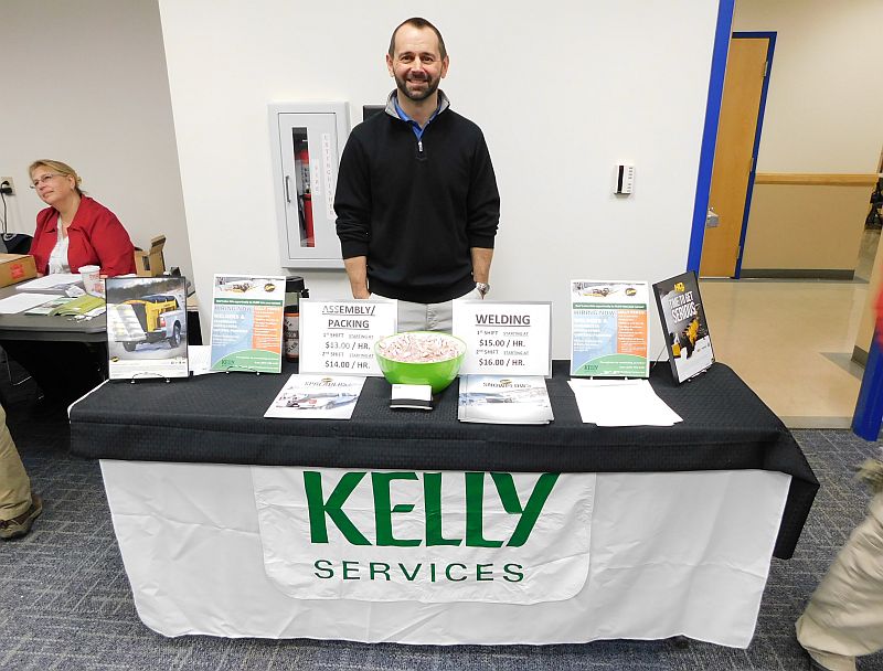 Kelly Services (photo by Erica Thoms)