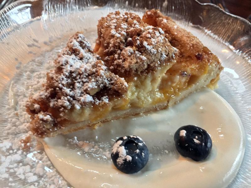 Peach pecan sour cream crumb pie, compliments of Kelly Farrin. SUZI THAYER/Boothbay Register