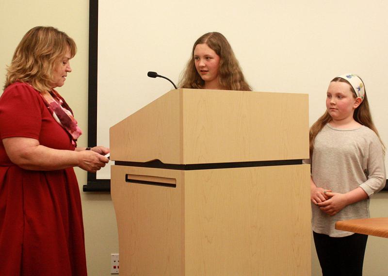 Dorothy Havey, and Isabella and Maren Kinney. (Photo by Holly S. Edwards)