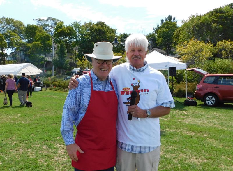 Left to right: Dale Kuhner, of Friends of Belfast Parks, and MC Tim Woitowitz.
(photo by Erica Thoms)