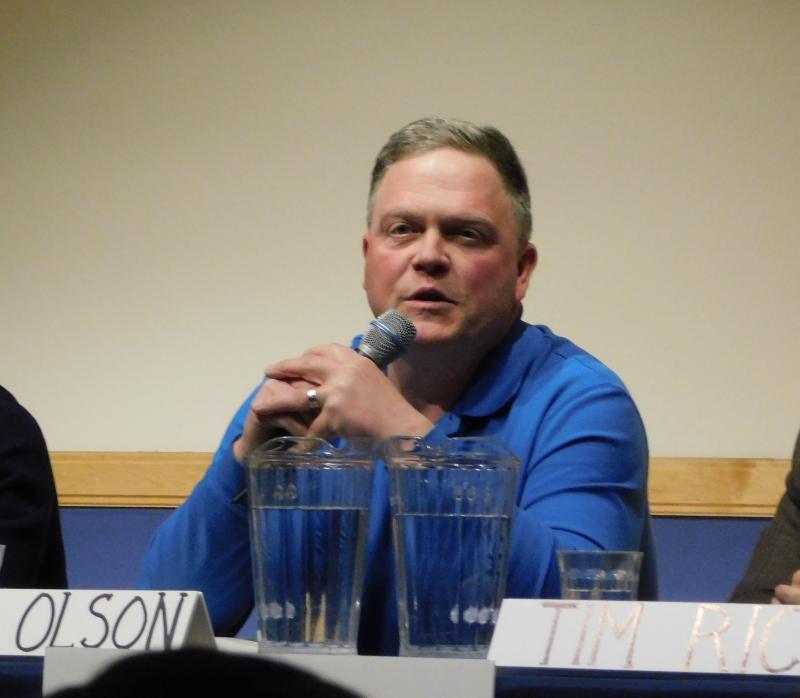 Candidate Craig Olson (photo by Erica Thoms)
