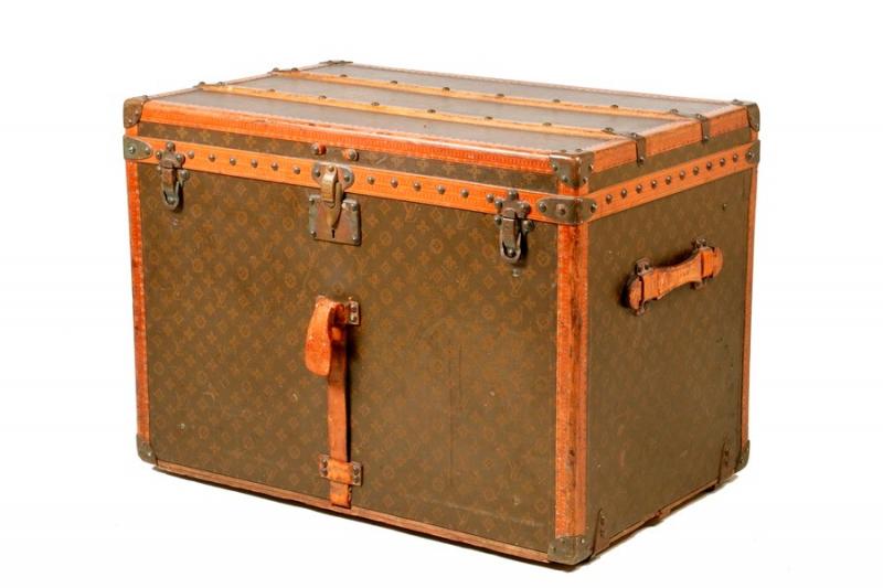 1931 Louis Vuitton crinoline trunk. Courtesy of Thomaston Place Auction Galleries