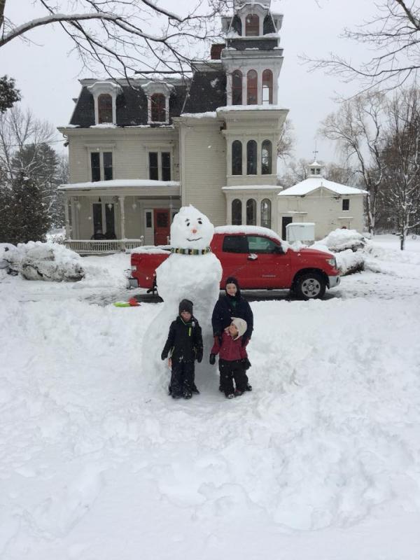 A colossal snowman on Pascal Avenue in Rockport. (Photo courtesy of Stacey Contakos)