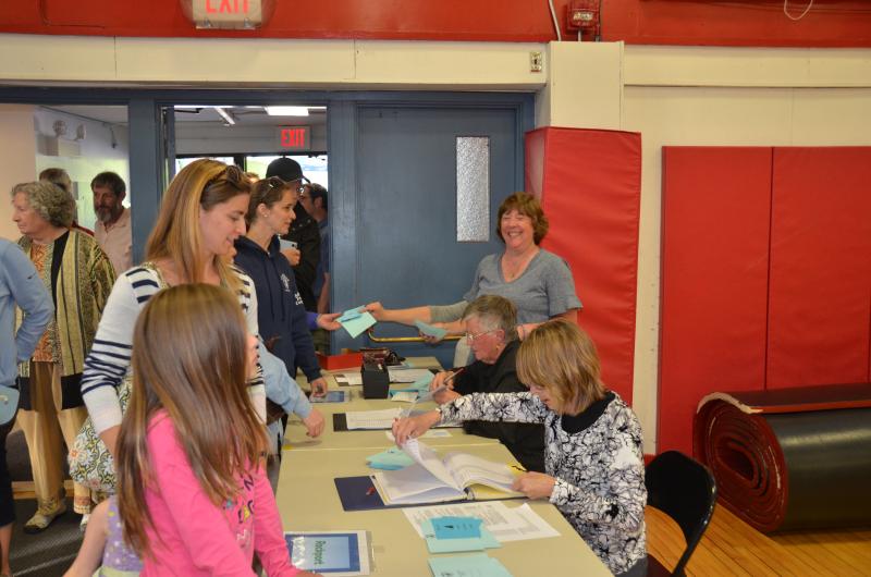 June 11, Camden-Rockport Middle School gym. (Photo by Lynda Clancy)