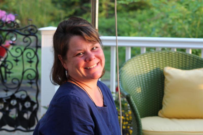 Certified Integrative Nutrition Health Coach Julie F. Mitchell