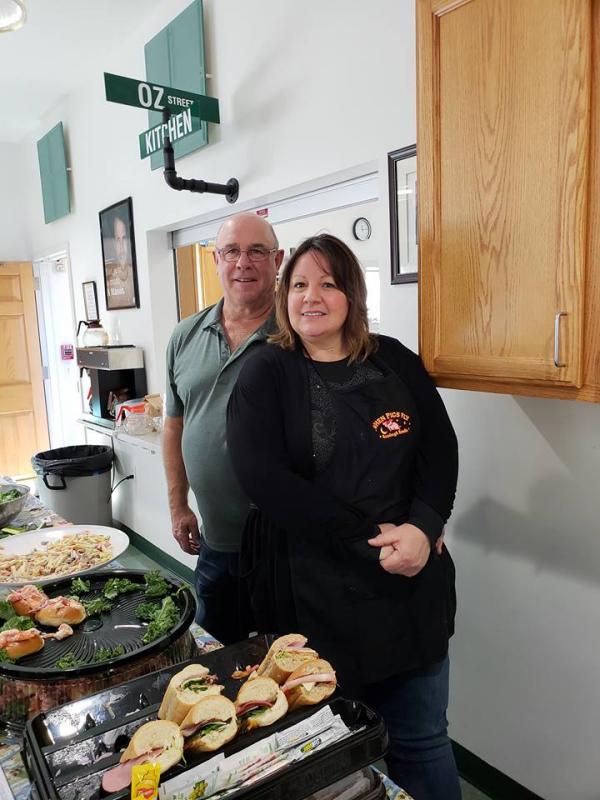Tom and Lori Bridges of Rockport made a delicious Shepherd’s Pie and assisted at the event. (Photo by Maggie Timmermann)