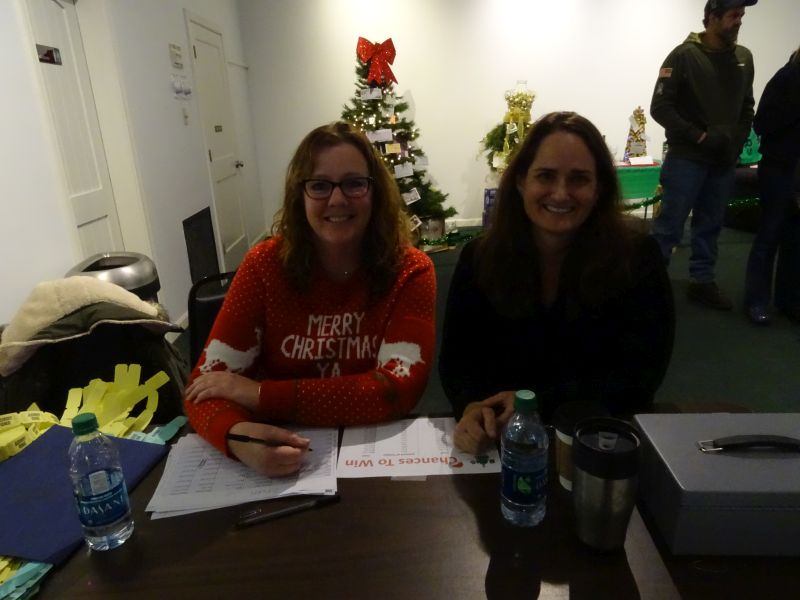 Volunteers manned the entry points and handed out tickets to those who purchased them. (photo by Erica Thoms)