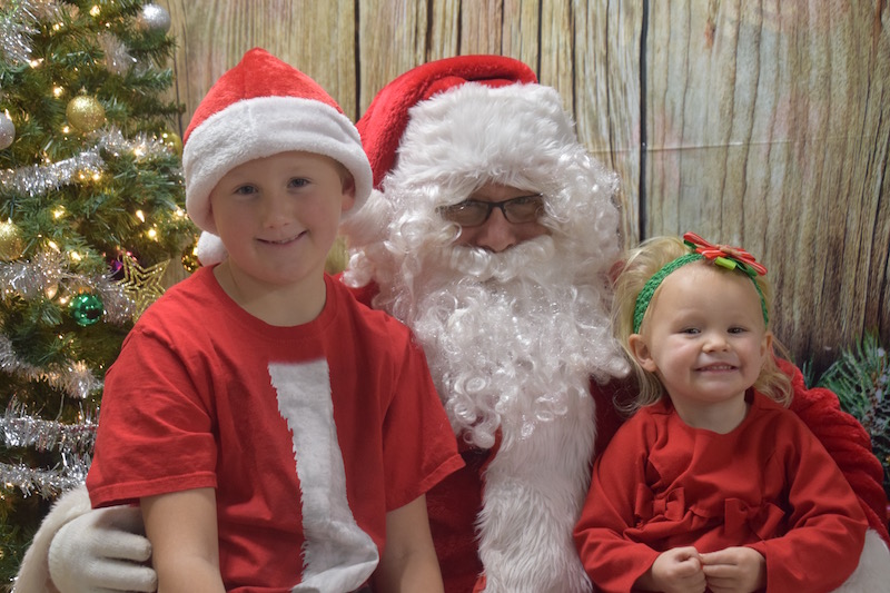 Eli and Skylar Haynes. (Photo courtesy of Thomaston Grammar School)