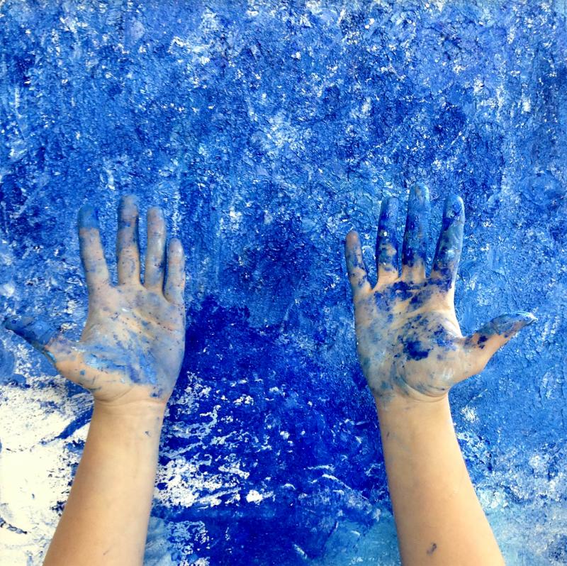 Boutin incorporated lots of texture by using a series of palette knives and her hands to manipulate the paint gesturally and expressively to resemble crashing waves. (Photo courtesy Arts @Work)
