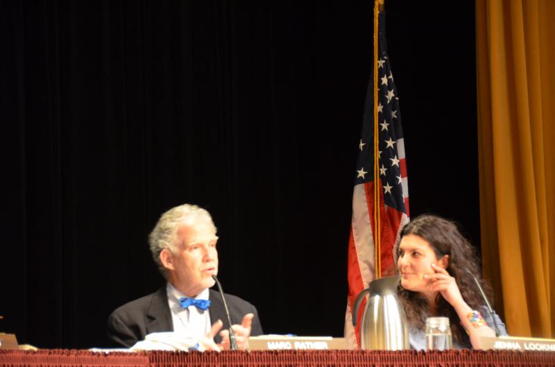Select board members Marc Ratner and Jenna Lookner. (Photo by Lynda Clancy)