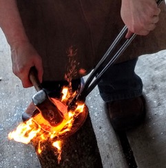 Lara Max. Process of Metalwork. (Photo courtesy Art Space Gallery)