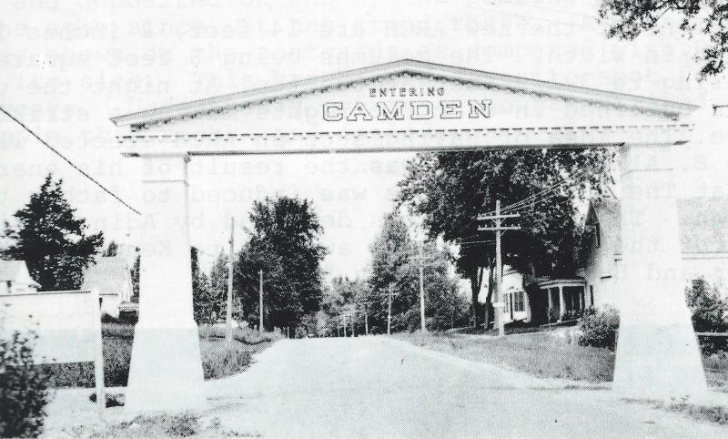 The welcoming arch, between Camden and Rockport on Union Street. (Photo courtesy Barbara Dyer)
