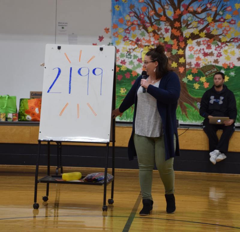 Amber Taylor-Soares reveals the number of food items collected – 2199! (Photo courtesy Thomaston Grammar School)