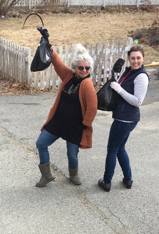 Parents get the meals, keeping a distance. (Photo courtesy Christine Annis)