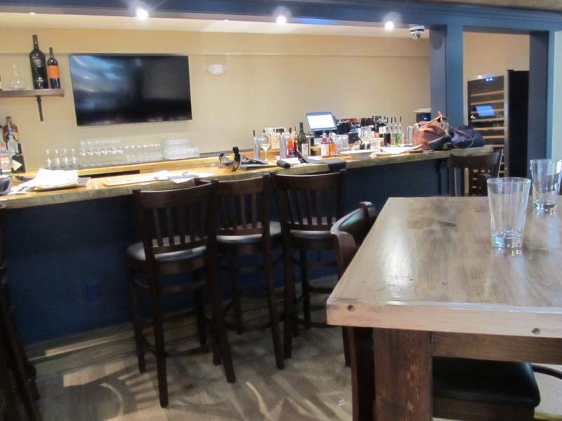 A cozy bar. Photo by Kay Stephens