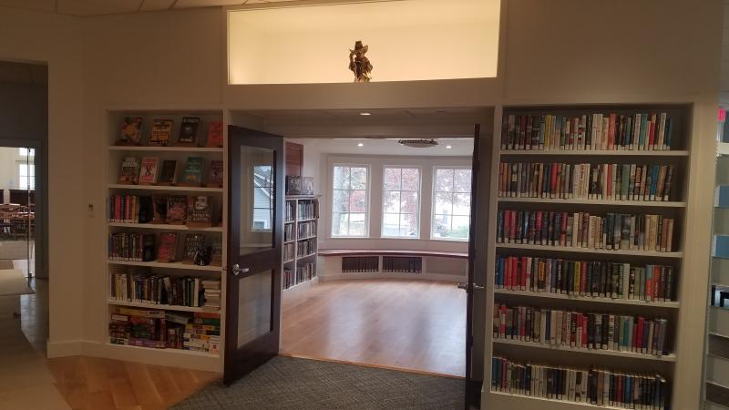 interior%20-%20Marine%20room%20entrance.jpg