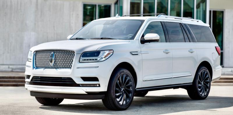 It’s a monster: Lincoln’s recently re-engineered and redesigned Navigator.