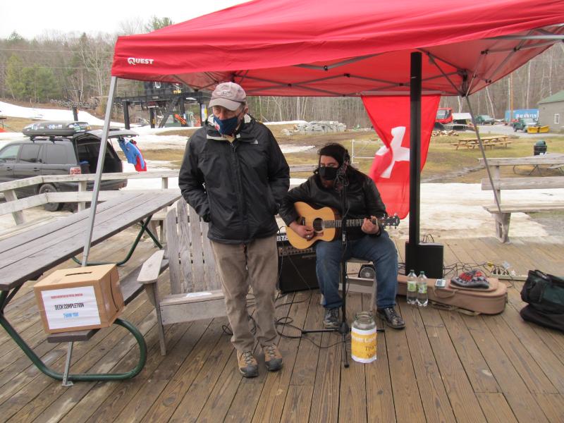 Musician Emmett Lalor entertained the crowd outside on the deck. Photo by Kay Stephens