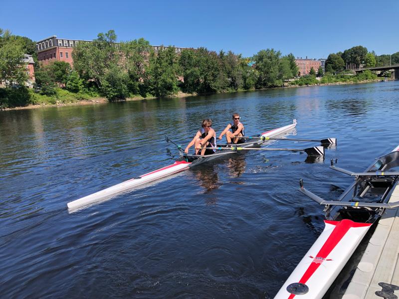 Cabot Adams and Dominic Piconi row to the start line. (Courtesy Tris Coburn and Peter Piconi)