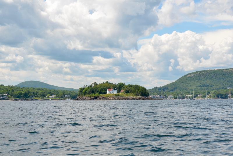 Approaching Curtis Island lighthouse