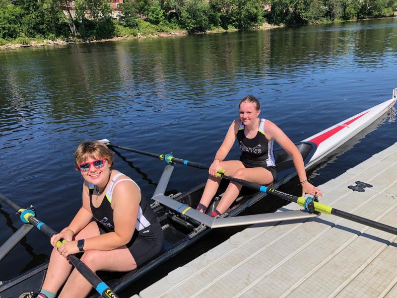 Lydia Myers and Maggie Gill launching for their race. (Courtesy Tris Coburn and Peter Piconi)