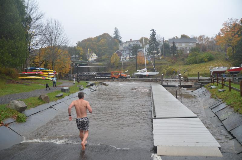About to dive in to the Goose River outlet at Rockport Harbor (Photo by Lynda Clancy)