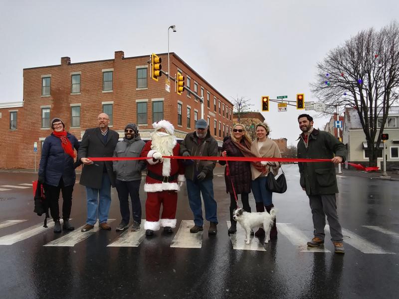 Rockland City Council members joined Chamber of Commerce’s Tom Peaco, Santa, and Rockland Main Street’s Dave Gogel (right) for a ribbon cutting ceremony. Council members are l-r: Sarah Austin, Nate Davis, Mayor Ed Glaser, Louise MacLellan-Ruf, and Nicole Kalloch. (Photo by Sarah Thompson)