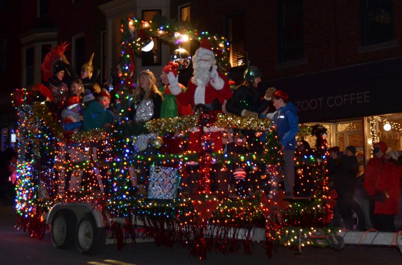 Camden Christmas By The Sea 2022 Parade Route Joy And High Spirits Fill Camden With Start Of Holiday Season | Penbay Pilot