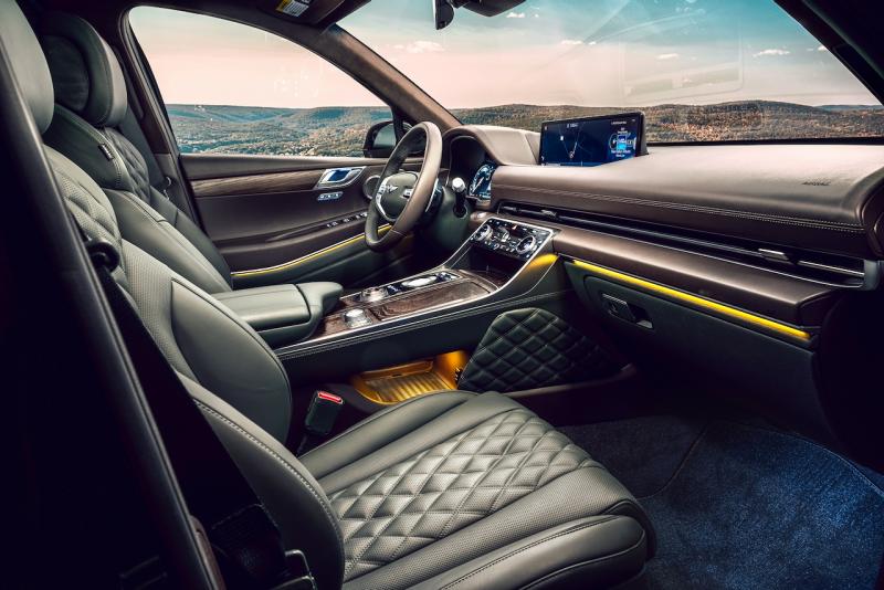 The cabin of the GV80 3.5T Prestige is a lovely place to inhabit, with materials, surfaces and features that wouldn’t be out of place in a Bentley.