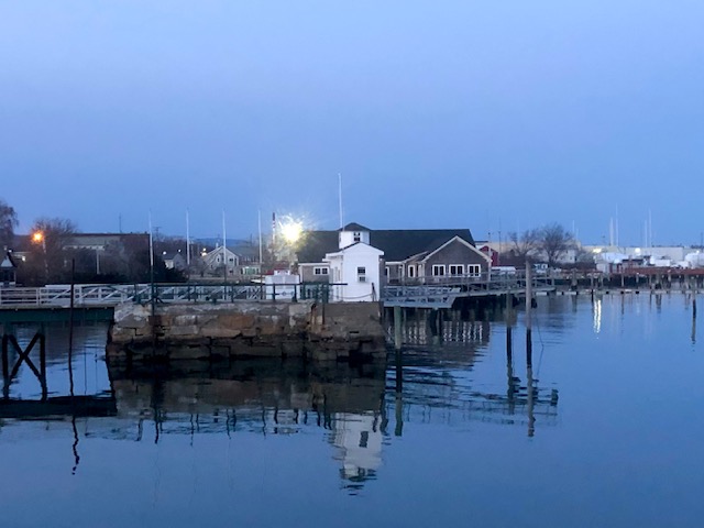 A winter’s eve. (Photo by Carolyn Kanicki)