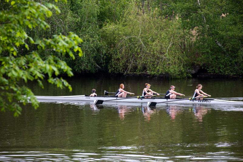 The girls 4+ “B” team. (Photo courtesy Allison Langley)