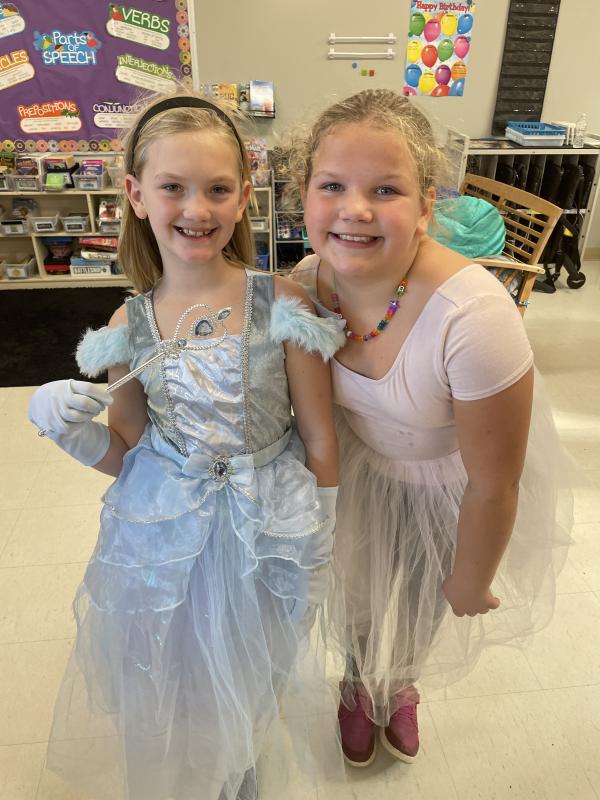 Danielle Harvey and Aria Hoose. (Photo courtesy Thomaston Grammar School)