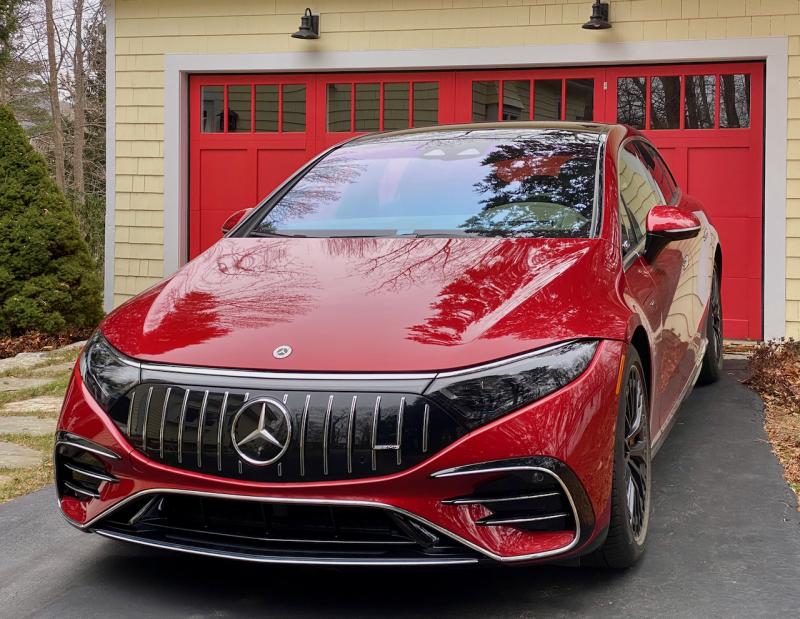 One would expect the first battery-electric S-Class sedan from Mercedes-Benz to be something special, and it is.