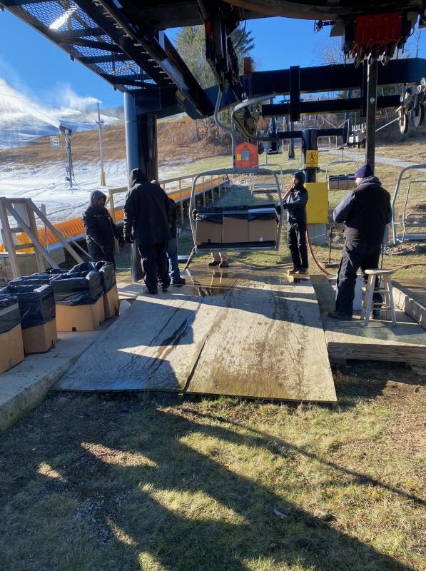 Snow Bowl crews simulate a rollback on the triple chairlift. This takes place on both charlifts every seven years. Next year, the Snow Bowl will be doing the same test on the double chairlift.
(Photo courtesy Camden Snow Bowl)