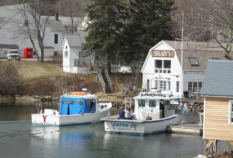 Boothbay Harbor debates plans to save historic footbridge