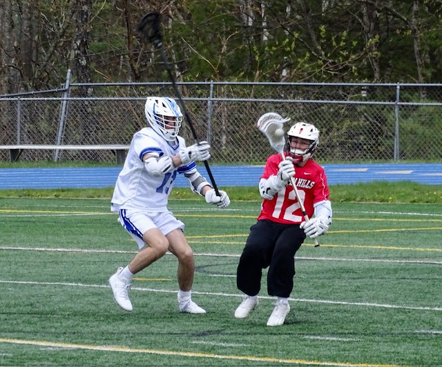 Camden Hills in its contest against Morse. Photo by Ann Pixley.