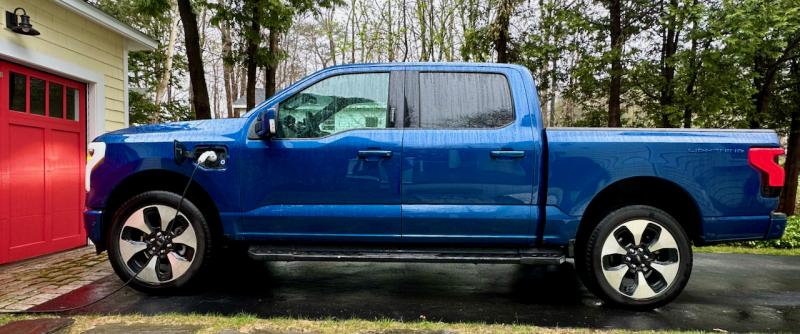 Ford’s trailblazing battery-electric pickup truck is a remarkable achievement—familiar above, extraordinary underneath. This color is Atlas Blue Metallic.