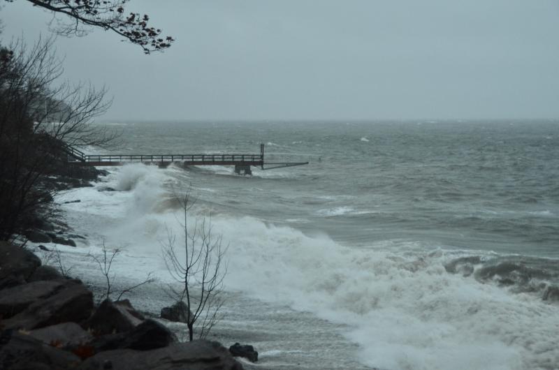 It is rare for the surf to kick up so high on Penobscot Bay, as it did Dec. 18, off of Rockport. (Photo by Lynda Clancy)