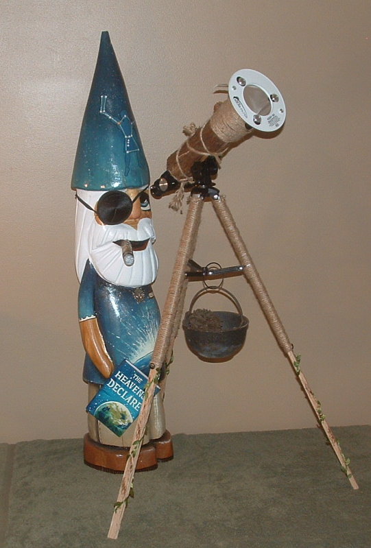 Steve’s astronomer friend Cosmo O’Rion with his telescope outfitted with a visual solar filter from Baader Planetarium. The eye patch helps to keep sunlight out of the unused eye and avoid fatigue.