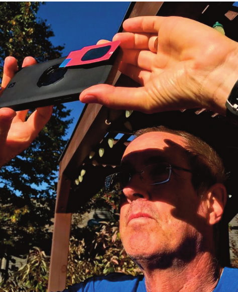 Doug Duncan using the Solar Snap smartphone filter.