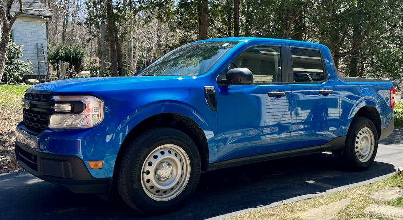 User-friendly and priced that way: the Ford Maverick XL Hybrid.