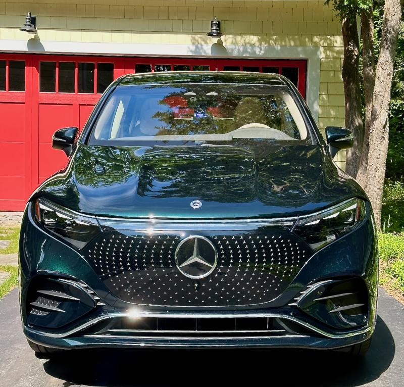 New-school automotive tech done well: the Mercedes-Benz EQS 580 4Matic.