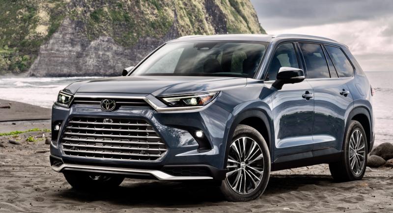 Looking almost as imposing as a Lexus GX, Toyota’s new Grand Highlander is a family SUV writ large, and even the entry-level model is well equipped. Toyota calls this color Stormcloud. Other tints include Wind Chill Pearl, Coastal Cream, Blueprint and more.