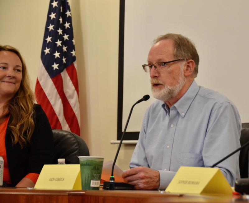 Stephanie French and Ken Gross, of Camden. (Photo by Lynda Clancy)